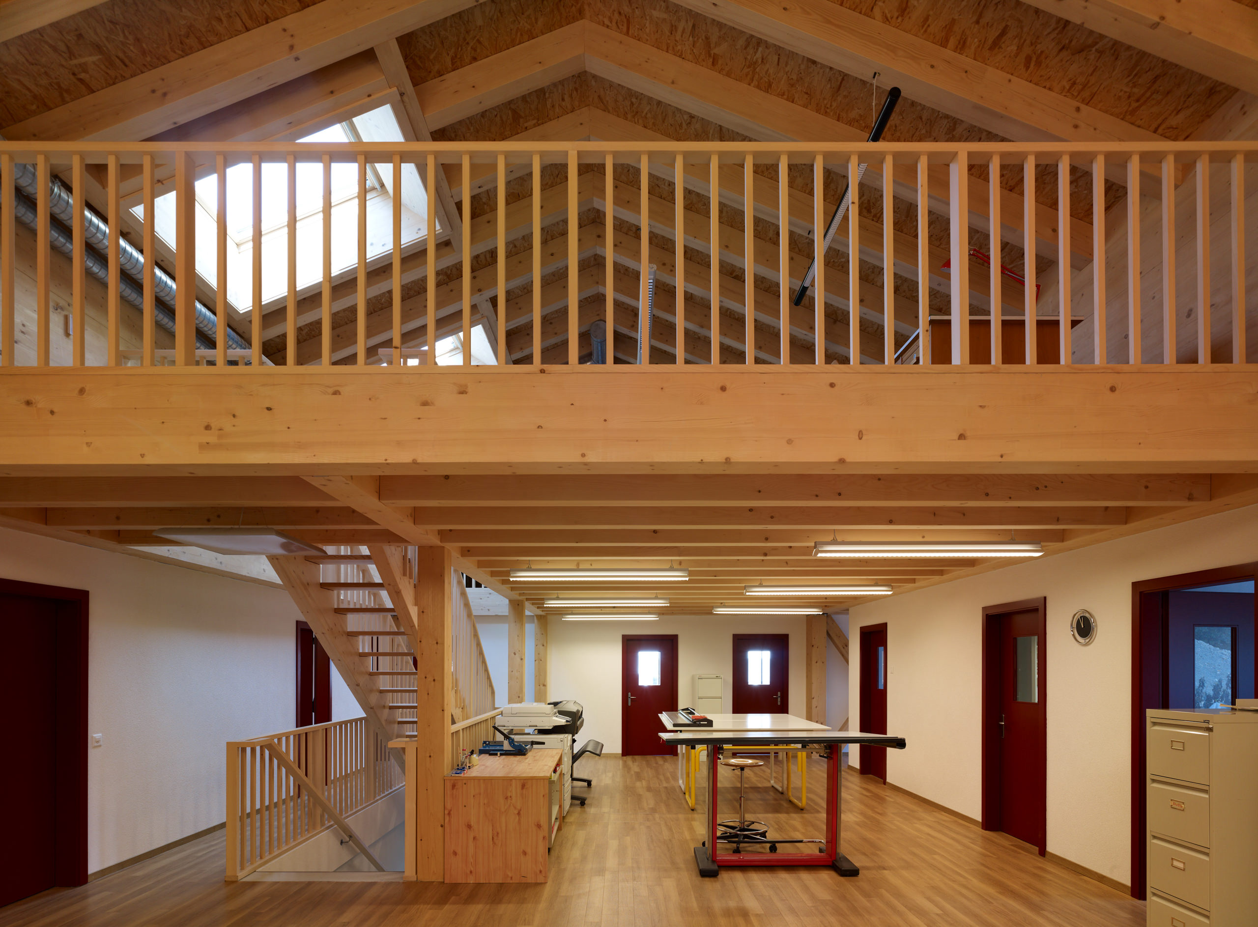 E10306 024454p j2560